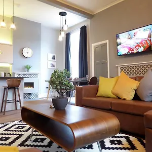 Claremont Apartments, Centre Leeds (West Yorkshire)